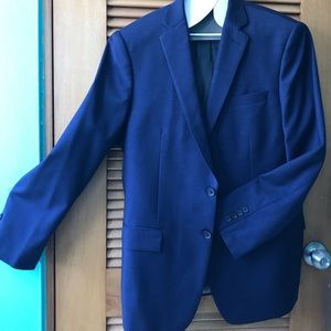 Claiborne Men Suit